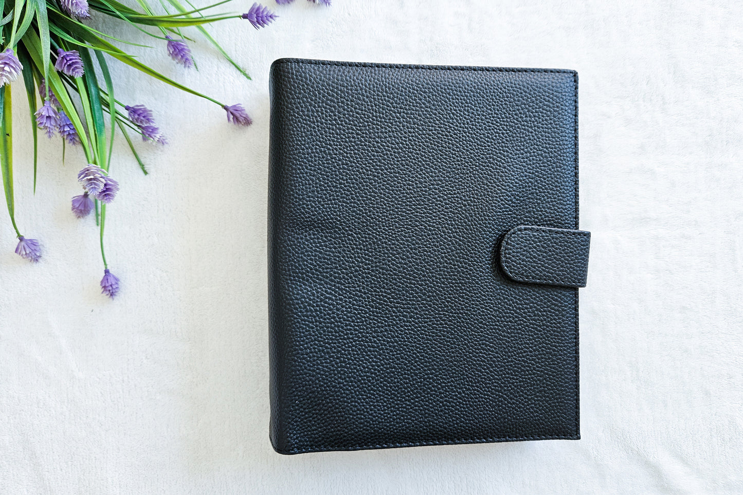 Maxi A5 Vegan Leather Folder | PAPER AGENDA